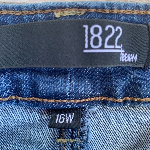 1822 Denim Medium Blue Straight Leg Cropped Jeans – Size 16W - Picture 5 of 9